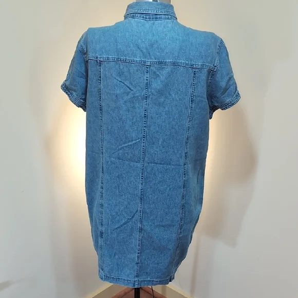 Women's Faded Glory Light Blue Button-Up Dress - Picture 7 of 11